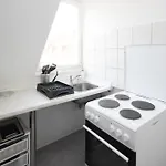 Alfa 2 2br Tv Wifi Wm Nahe Daimler L Wifi & Smarttv I 2 L Bathroom I Kitchen * شتوتغارت