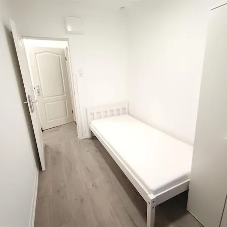 Alfa 2 2br Tv Wifi Wm Nahe Daimler L Wifi & Smarttv I 2 L Bathroom I Kitchen * Stuttgart