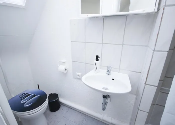 Апартаменты Alfa 2 2br Tv Wifi Wm Nahe Daimler L Wifi & Smarttv I 2 L Bathroom I Kitchen *