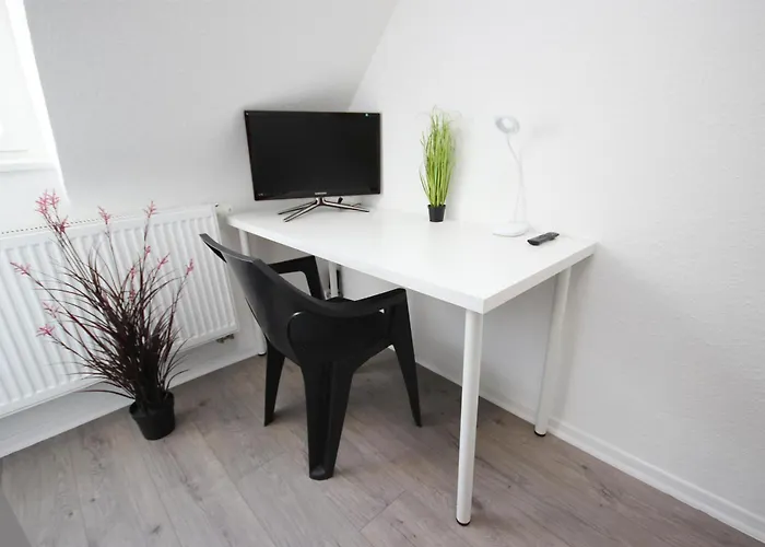 Alfa 2 2br Tv Wifi Wm Nahe Daimler L Wifi & Smarttv I 2 L Bathroom I Kitchen